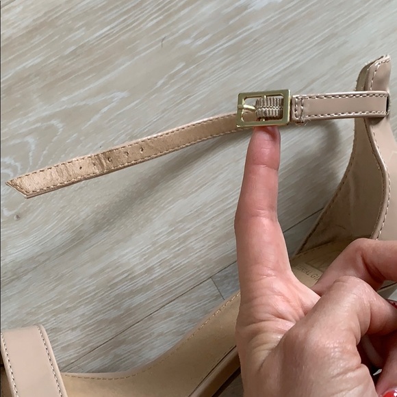 Heels - Picture 8 of 8